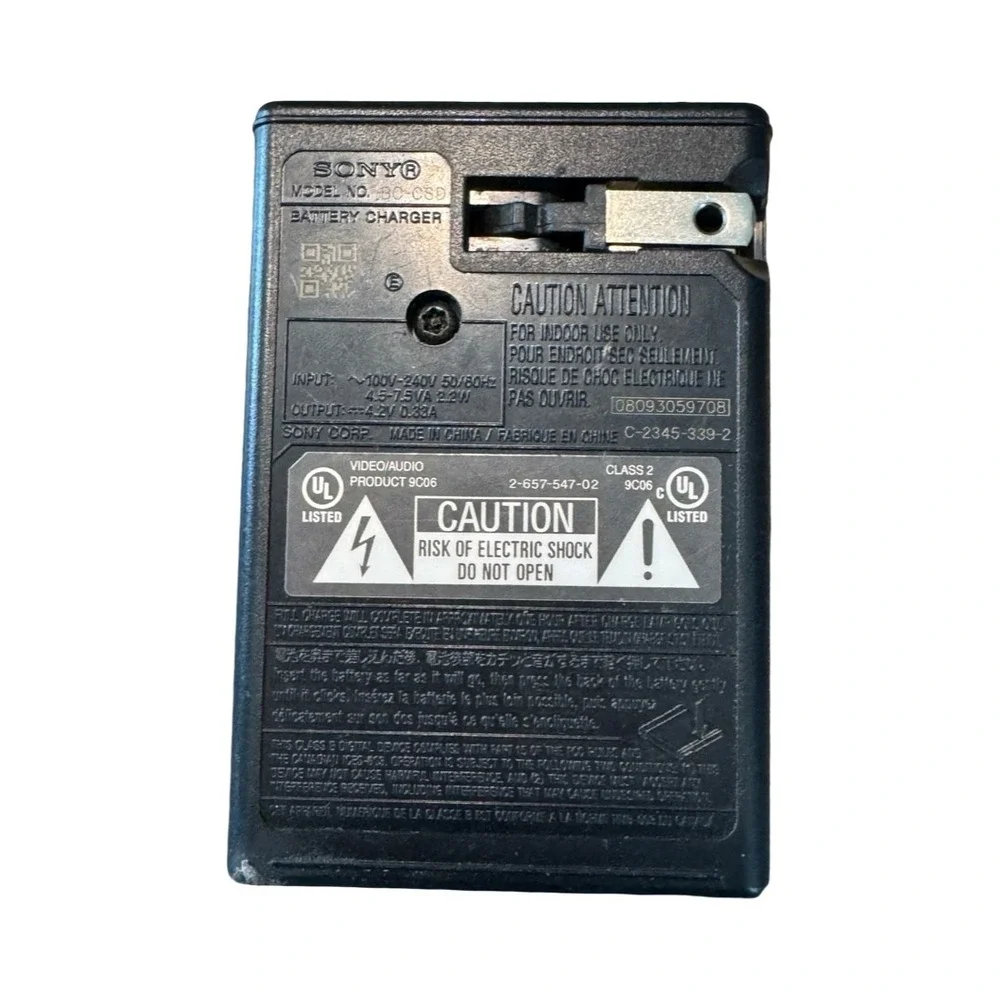 Genuine Sony BC-CSD Battery Charger Black Cyber-shot NP-BD1 NP-FD1 NP-FT1 NP-FR1